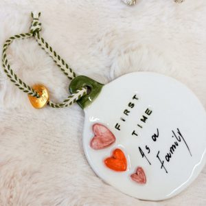 Χειροποίητο κεραμικό στολίδι