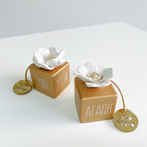 ΠΑΣΧ26-Λ-05-Κύβος-ευχές-μικρός-λουλούδια